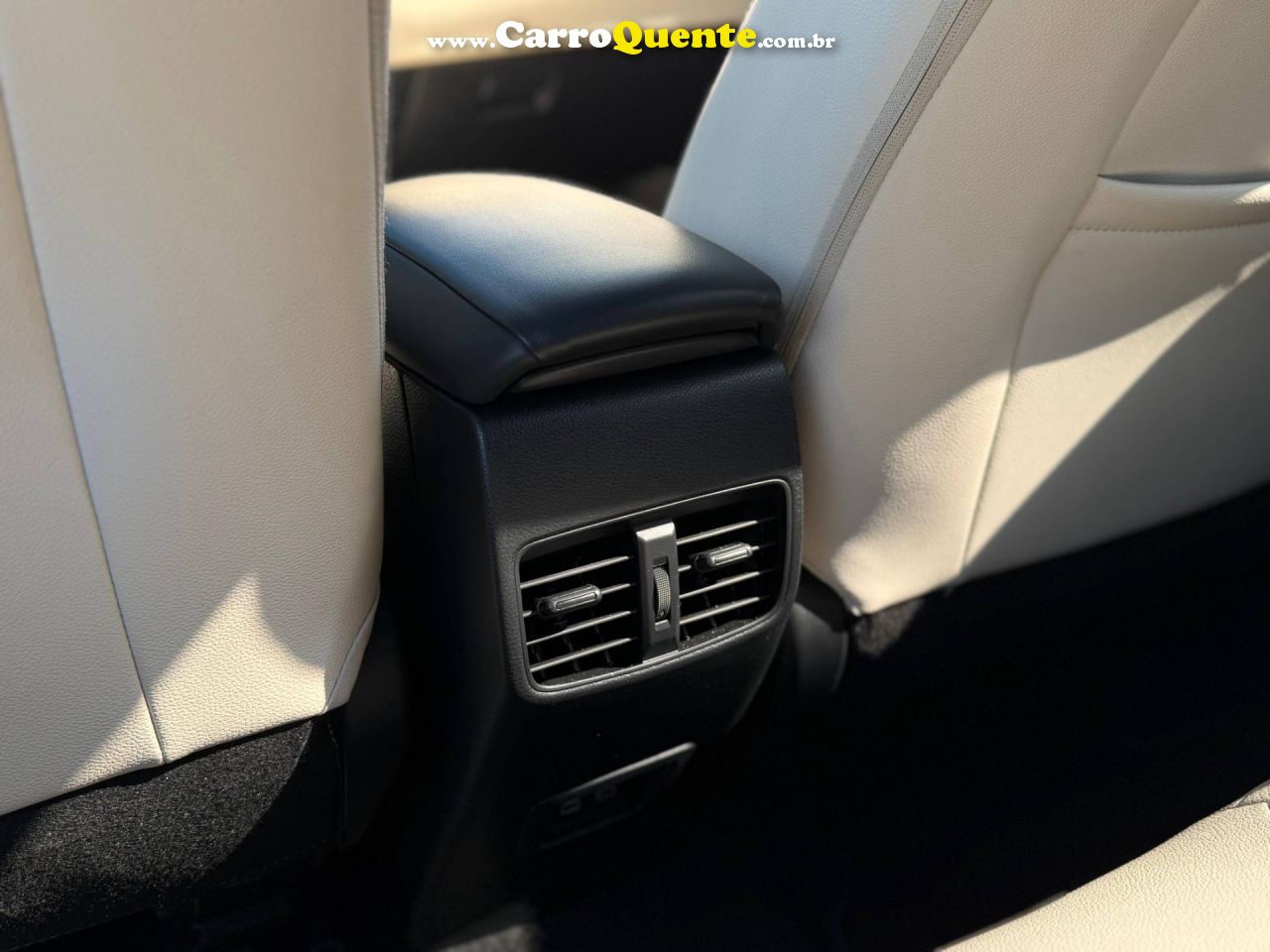 TOYOTA COROLLA CROSS 1.8 VVT-I XRX 2024 - Loja