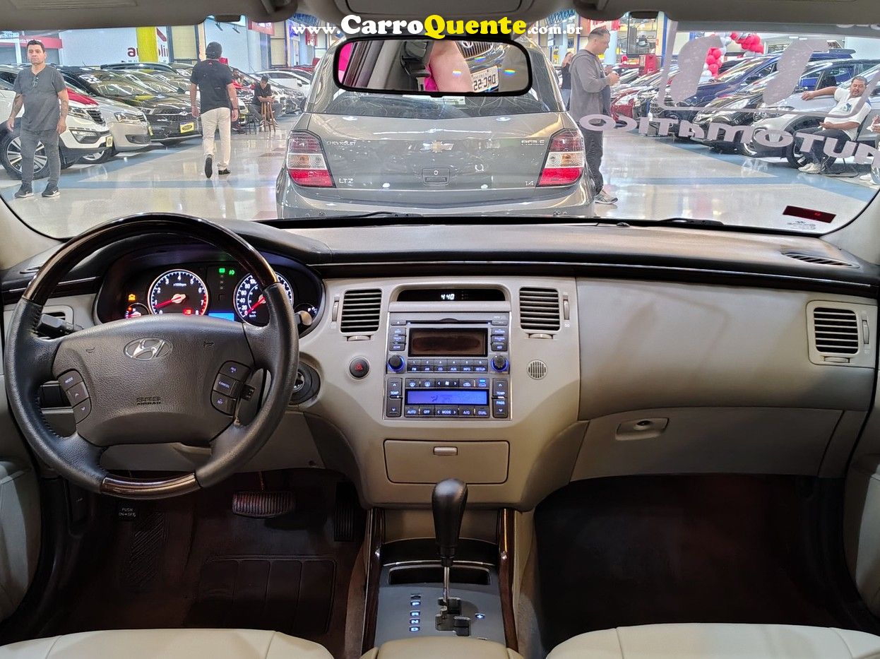 HYUNDAI/AZERA 3.3 MPFI GLS SEDAN V6 24V 2011 - Loja