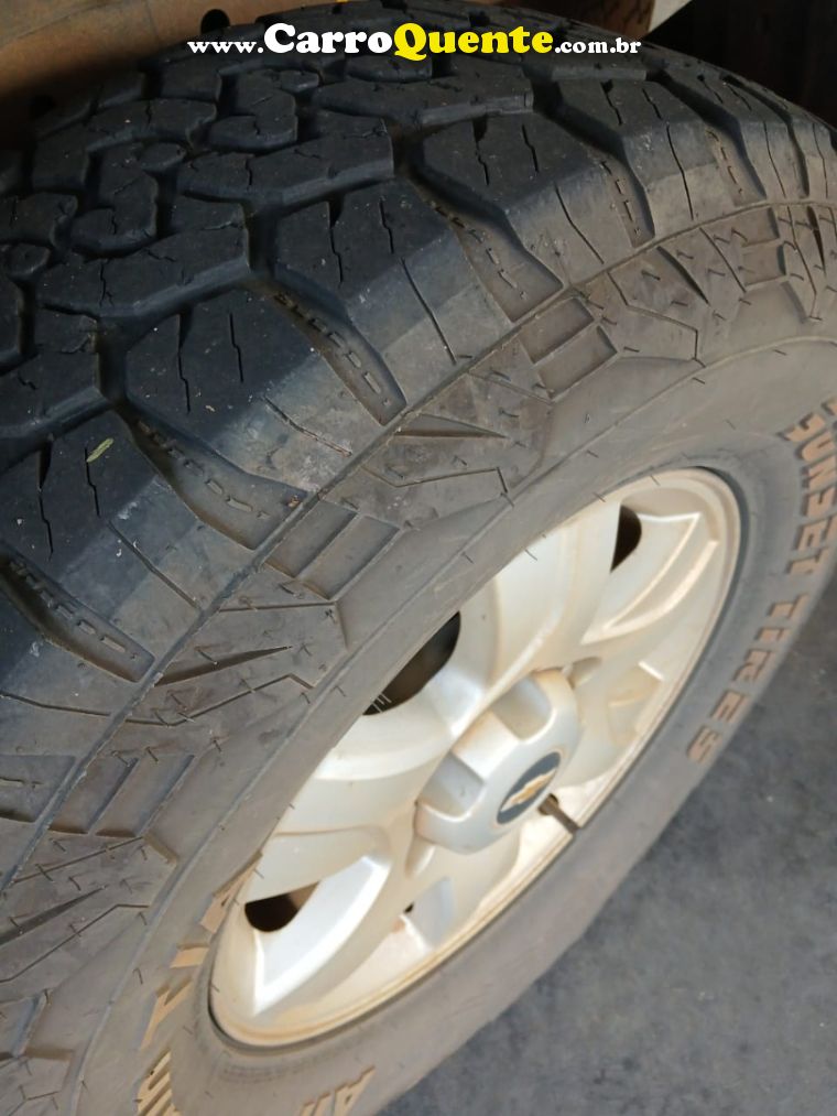 Chevrolet S10 2.5 LT 4X2 CD 16V FLEX 4P MANUAL - Loja