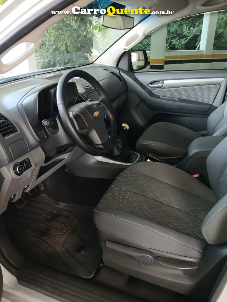 Chevrolet S10 2.5 LT 4X2 CD 16V FLEX 4P MANUAL - Loja