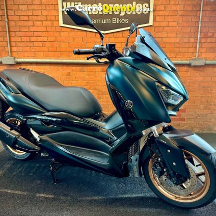 YAMAHA XMAX 250 CONNECTED ABS 2024