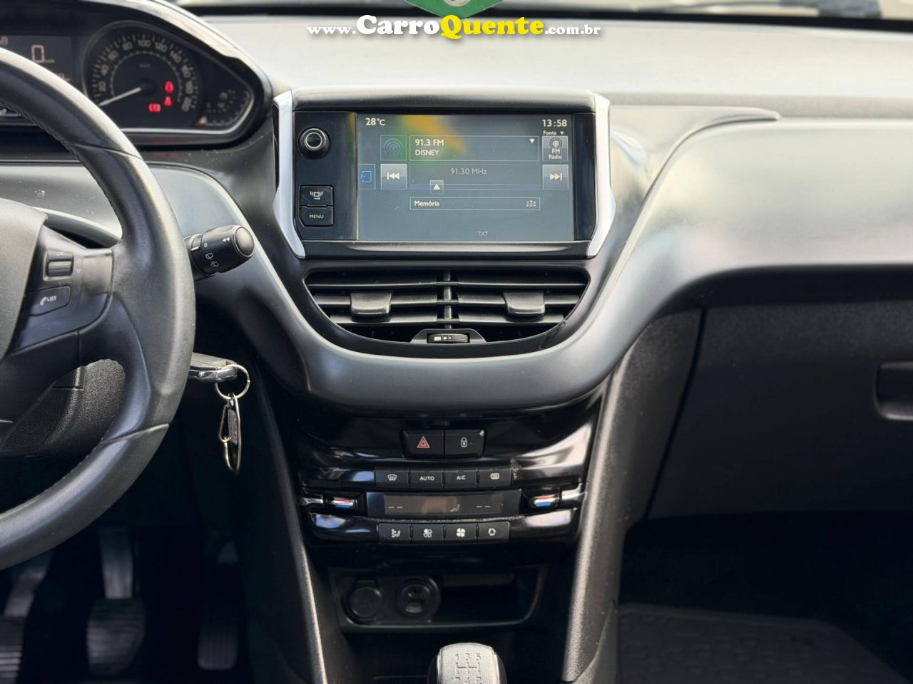PEUGEOT 208 1.6 GRIFFE 16V 2015 - Loja