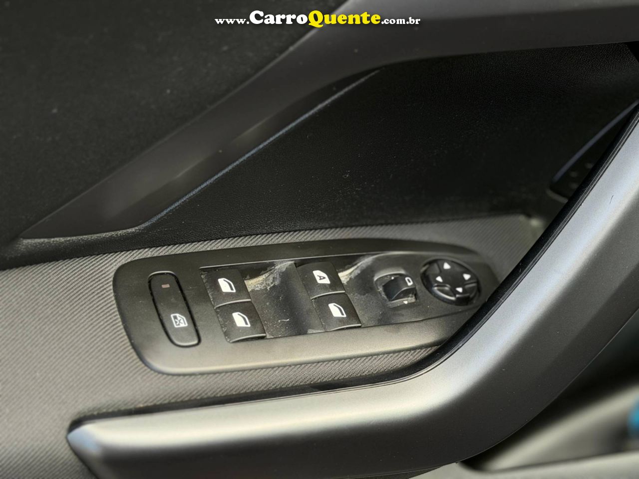 PEUGEOT 208 1.6 GRIFFE 16V 2015 - Loja
