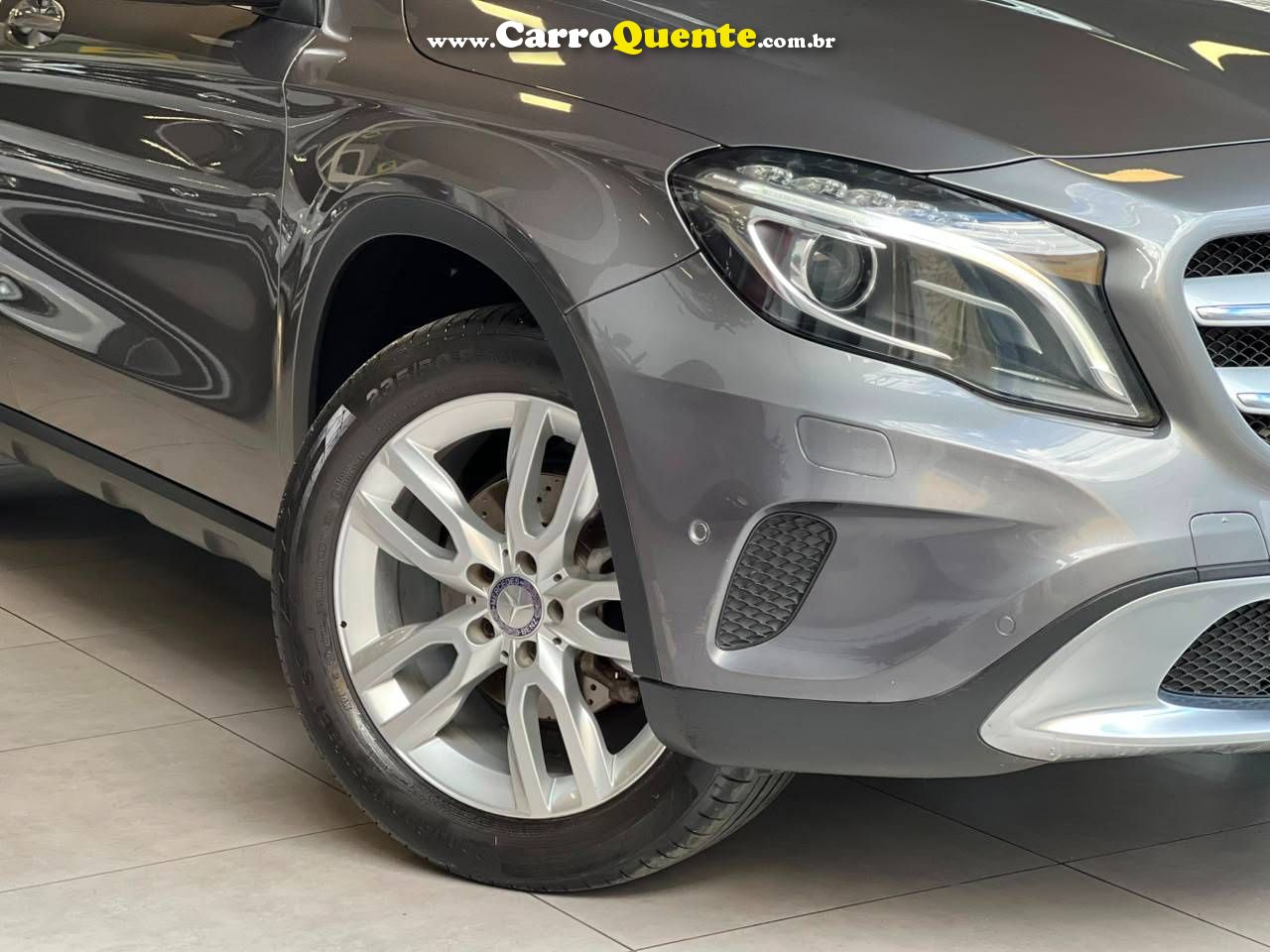 MERCEDES-BENZ GLA 200 1.6 CGI ADVANCE 16V TURBO 2016 - Loja