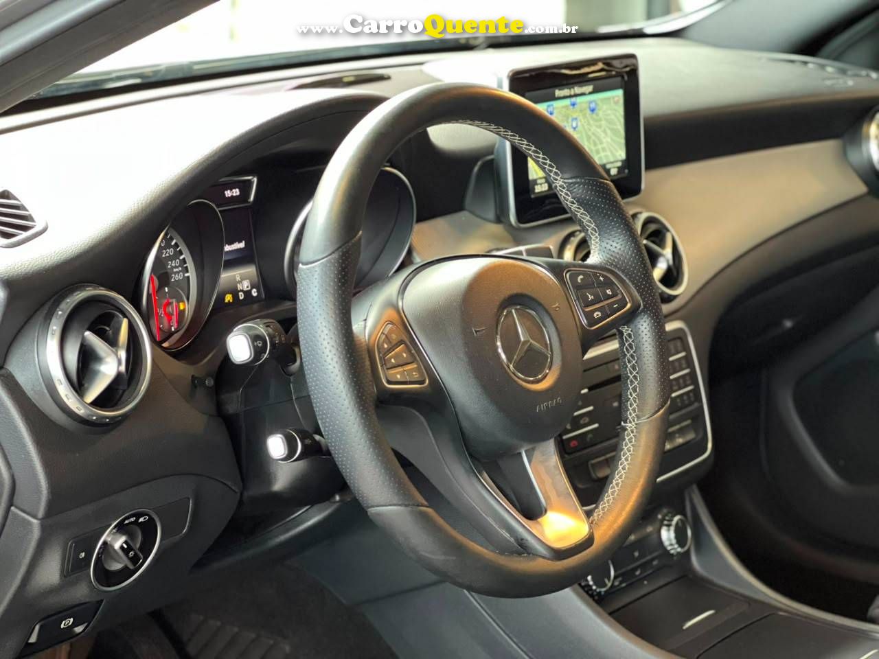 MERCEDES-BENZ GLA 200 1.6 CGI ADVANCE 16V TURBO 2016 - Loja