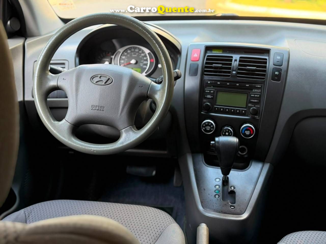 HYUNDAI TUCSON 2.0 GL 2WD 16V 2010 - Loja