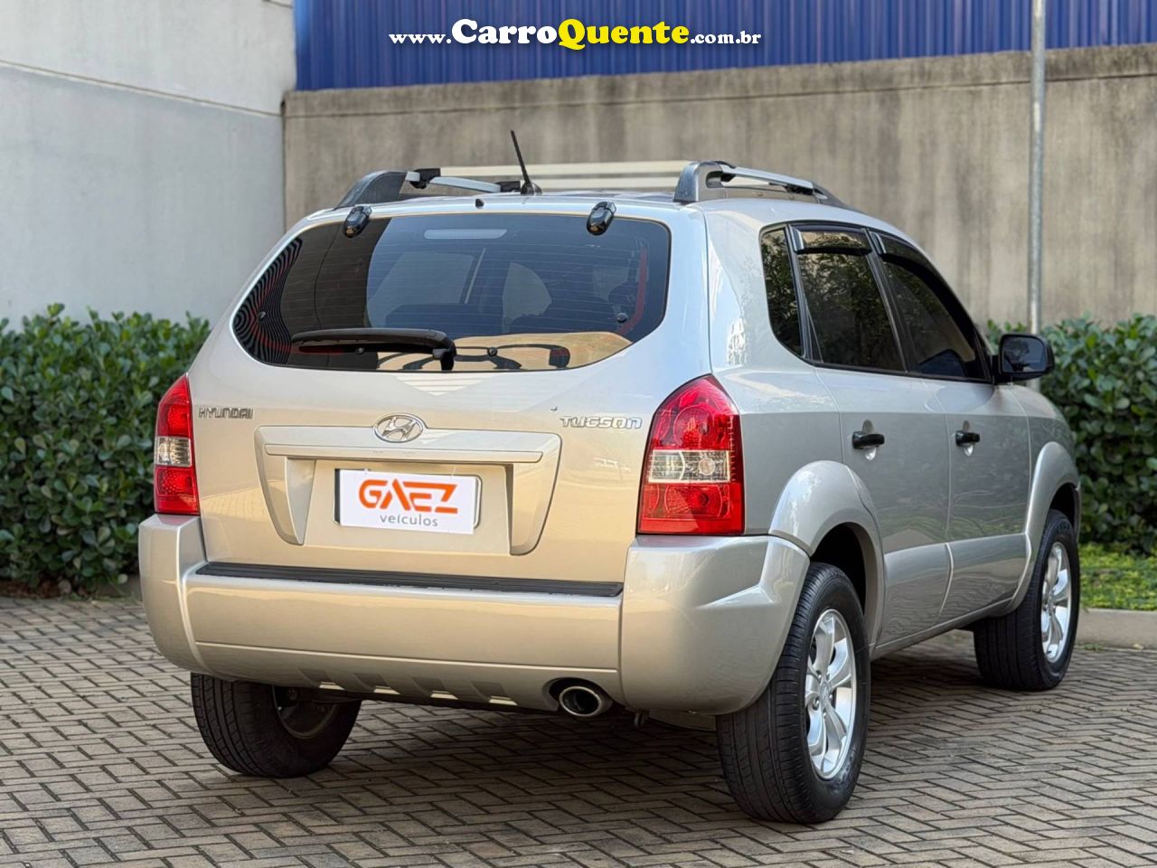 HYUNDAI TUCSON 2.0 GL 2WD 16V 2010 - Loja