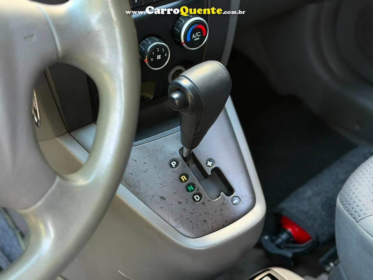 HYUNDAI TUCSON 2.0 GL 2WD 16V 2010 - Loja