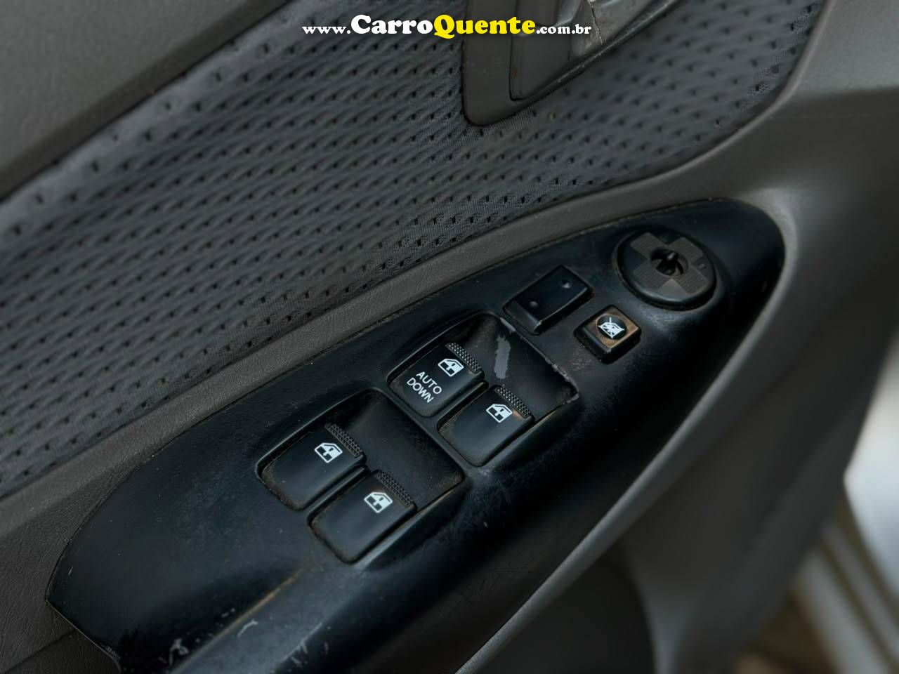 HYUNDAI TUCSON 2.0 GL 2WD 16V 2010 - Loja