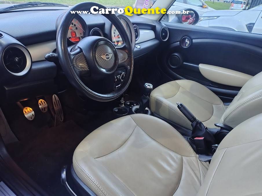 MINI ONE 1.6 16V 2011 - Loja