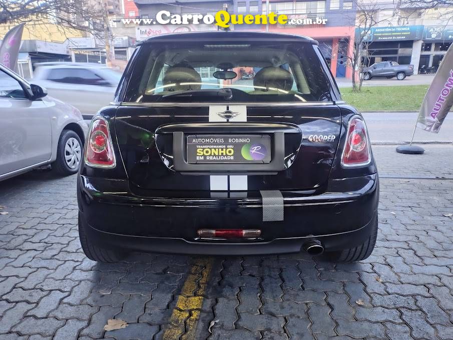 MINI ONE 1.6 16V 2011 - Loja