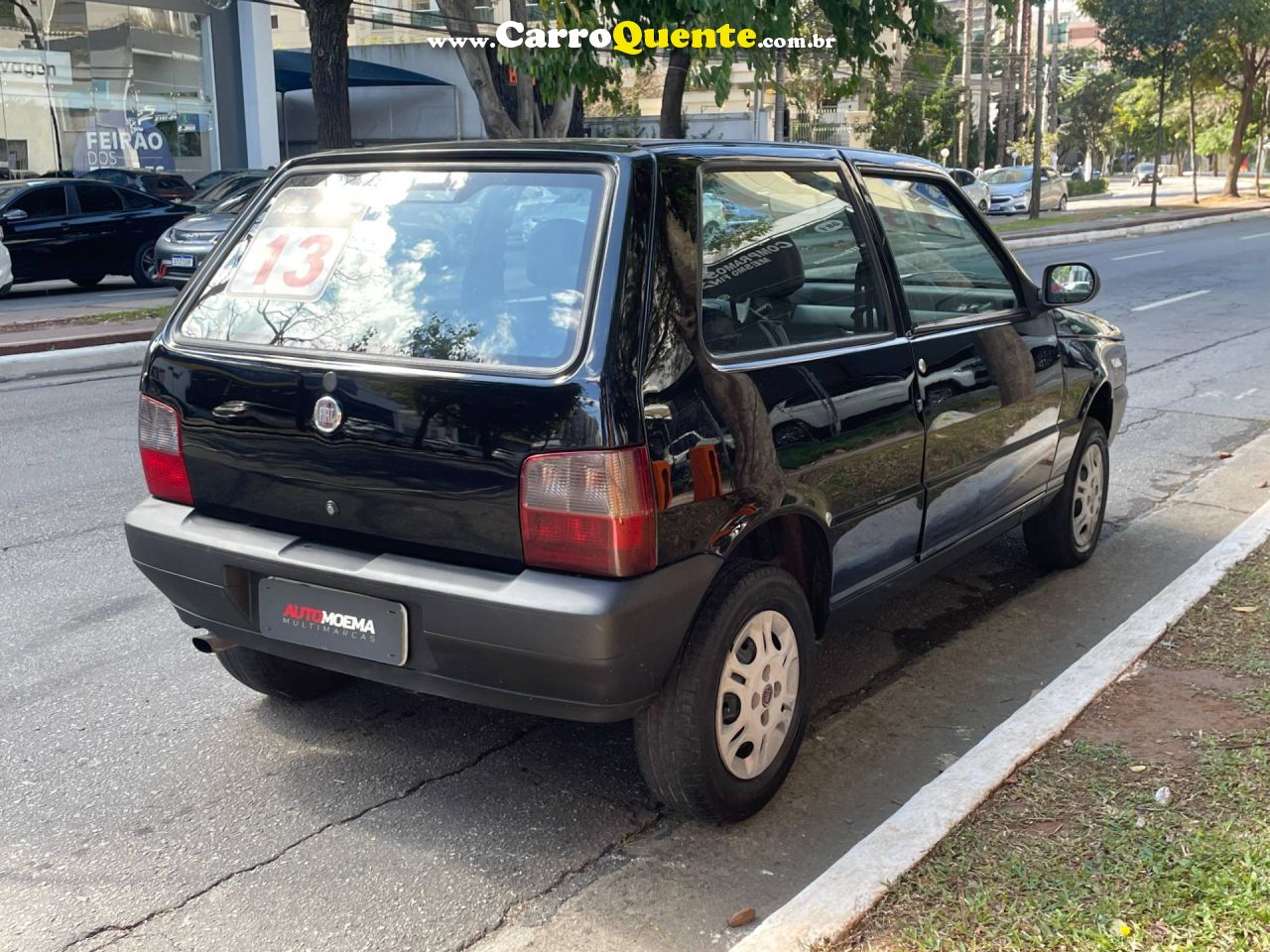 FIAT UNO 1.0 MPI MILLE FIRE ECONOMY 8V 2013 - Loja