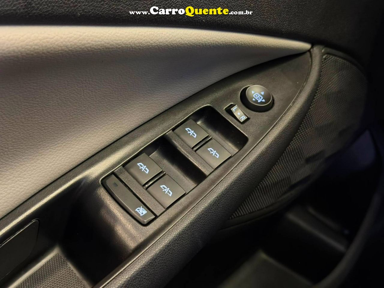 CHEVROLET ONIX 1.0 TURBO PLUS PREMIER 2025 - Loja