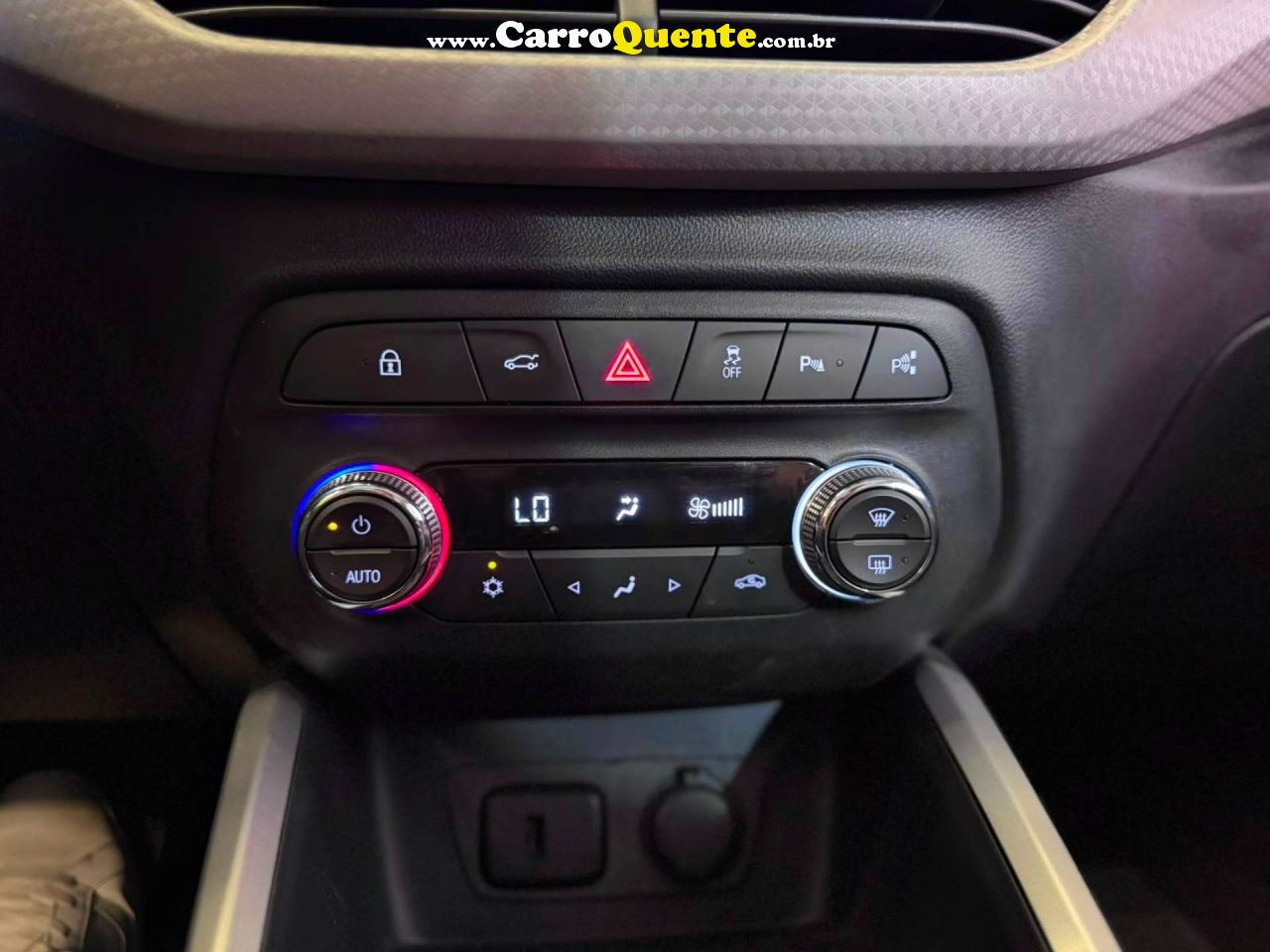 CHEVROLET ONIX 1.0 TURBO PLUS PREMIER 2025 - Loja