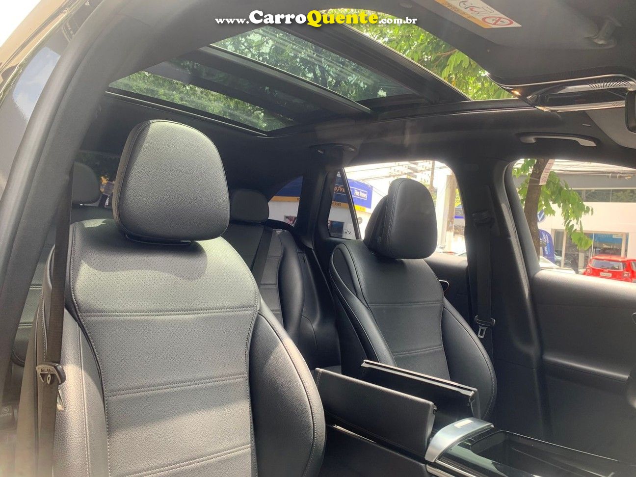 MERCEDES-BENZ GLC 300 2.0 MHEV 4MATIC 2024 - Loja