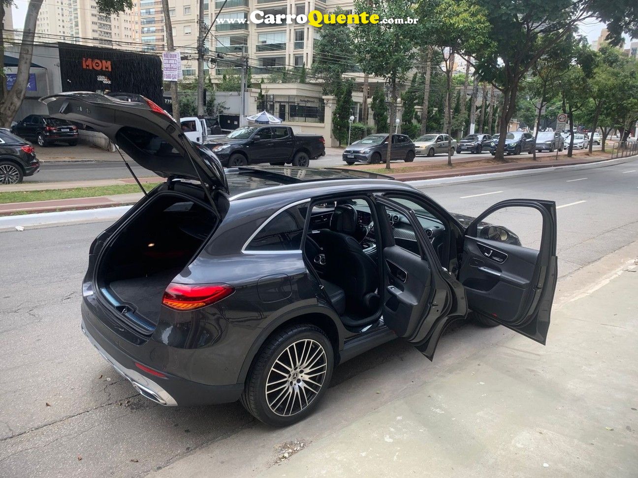 MERCEDES-BENZ GLC 300 2.0 MHEV 4MATIC 2024 - Loja