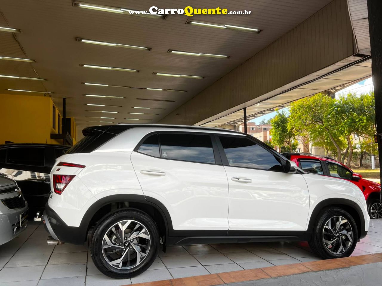 HYUNDAI CRETA 1.0 TGDI LIMITED 2022 - Loja