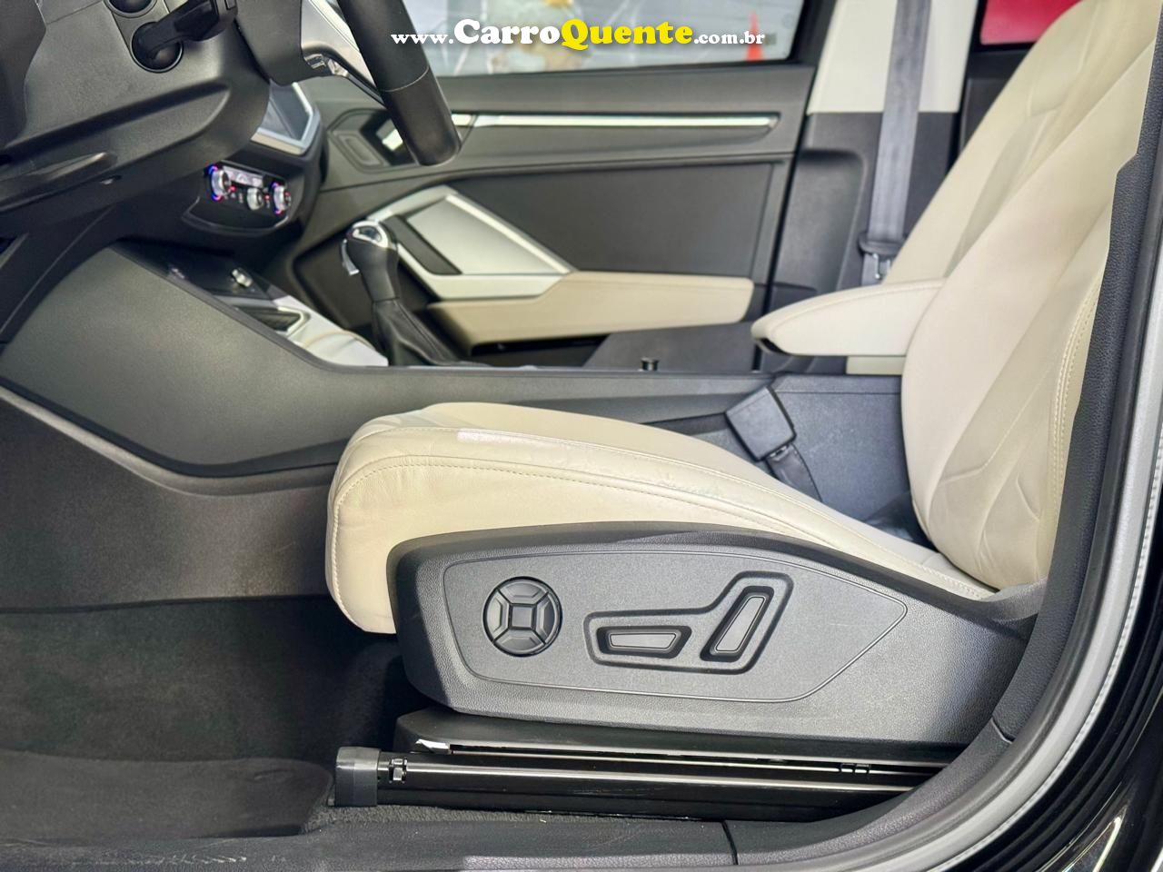 AUDI Q3 1.4 35 TFSI PRESTIGE PLUS 2020 - Loja