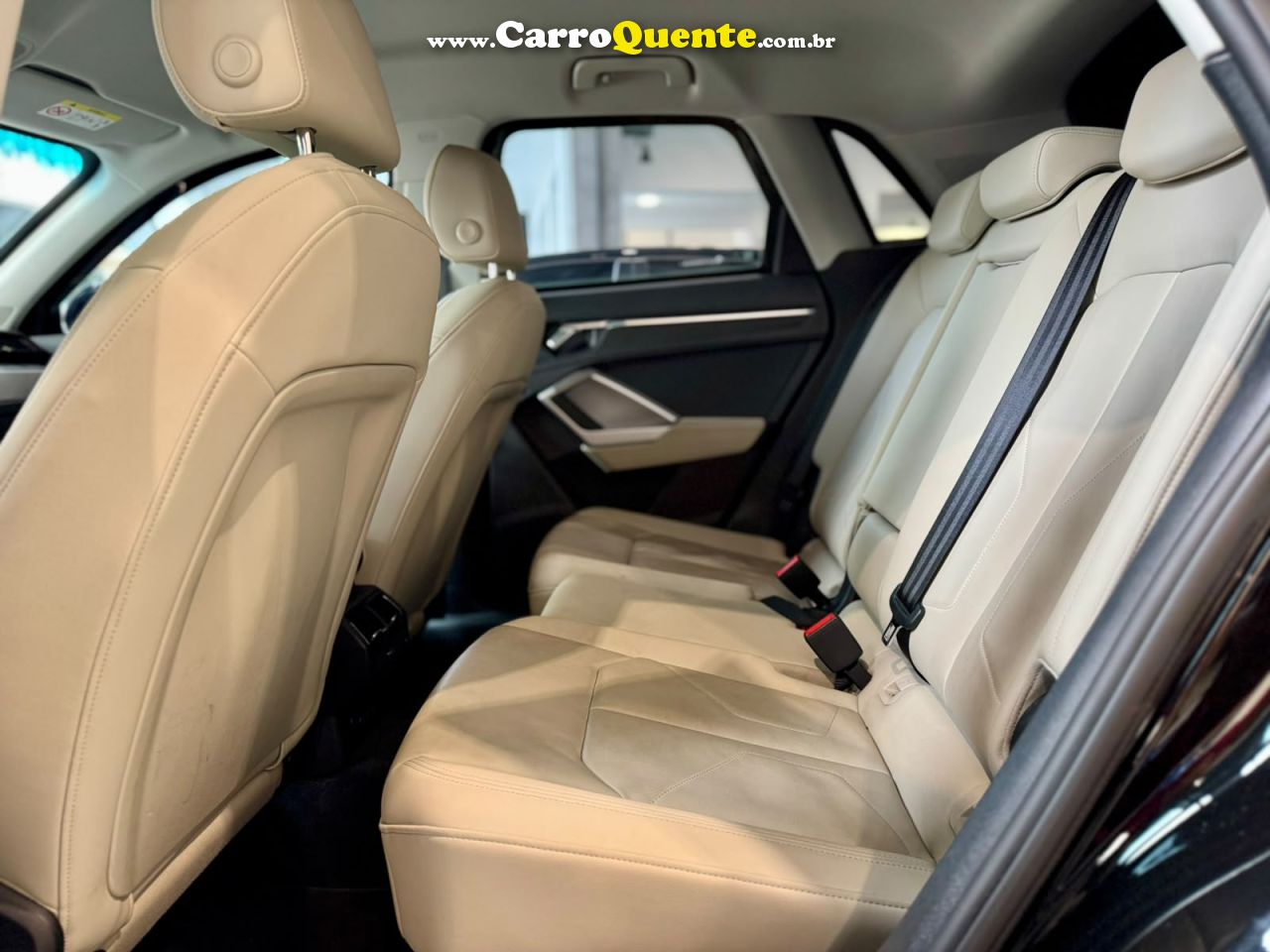 AUDI Q3 1.4 35 TFSI PRESTIGE PLUS 2020 - Loja