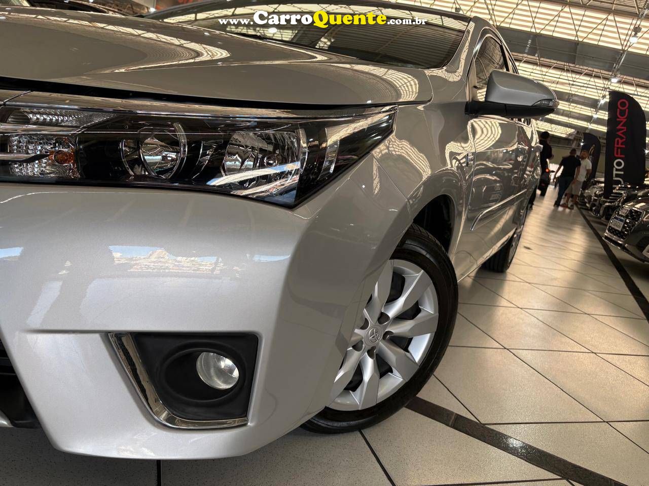 TOYOTA COROLLA 1.8 GLI 16V 2016 - Loja