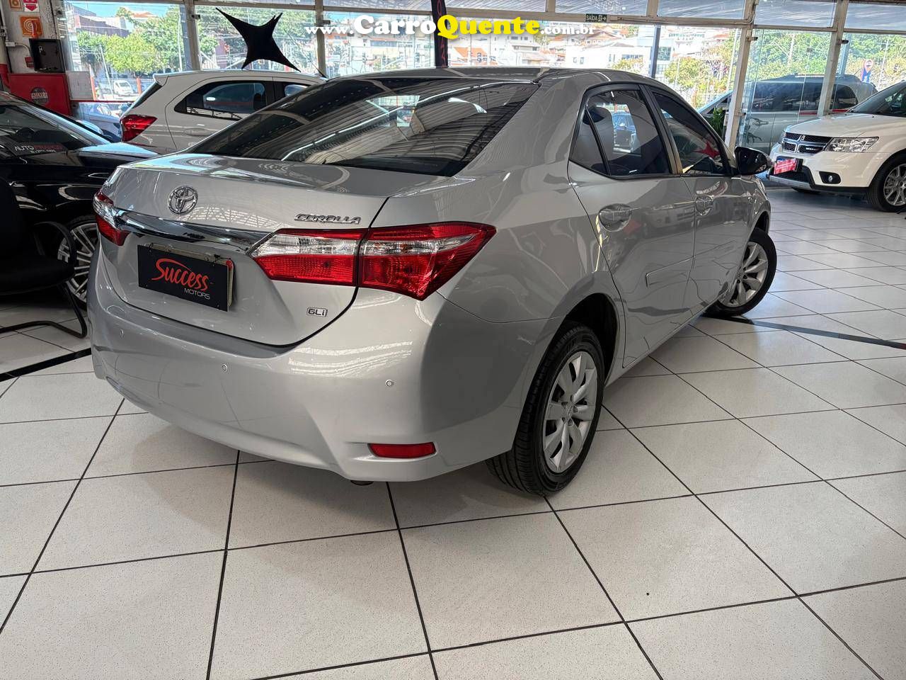 TOYOTA COROLLA 1.8 GLI 16V 2016 - Loja