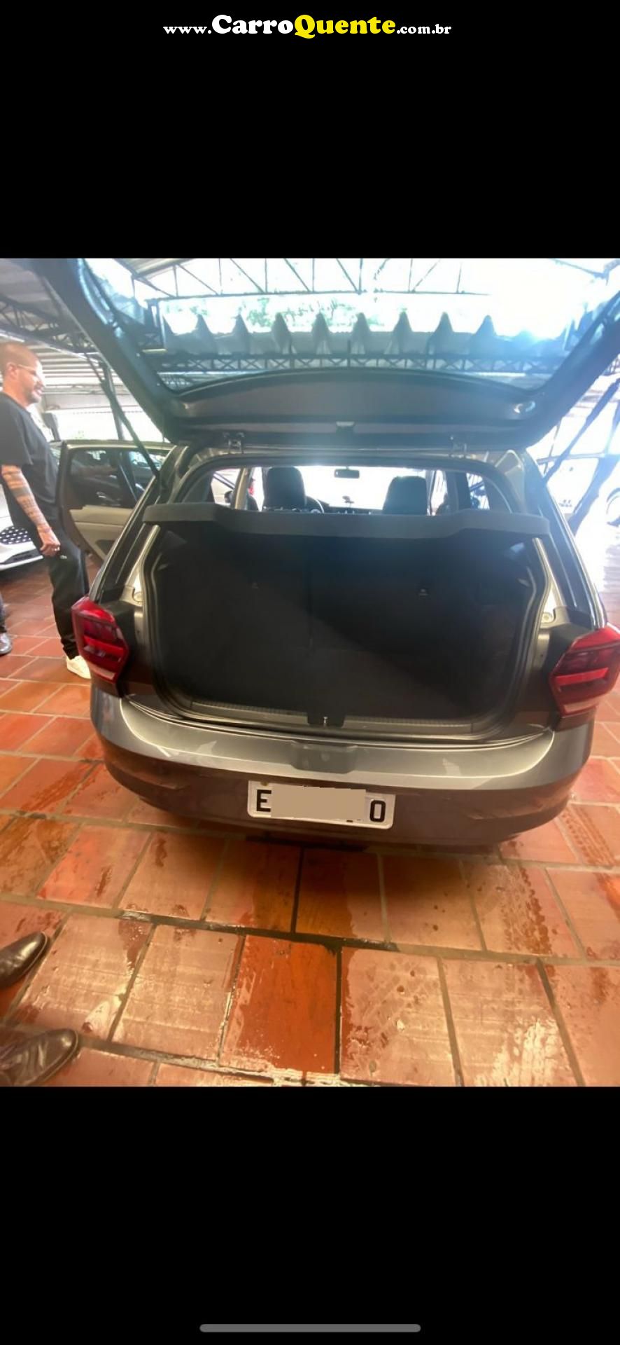 VOLKSWAGEN   POLO COMFORT. 200 TSI 1.0 FLEX 12V AUT.   CINZA 2019 1.0 FLEX - Loja