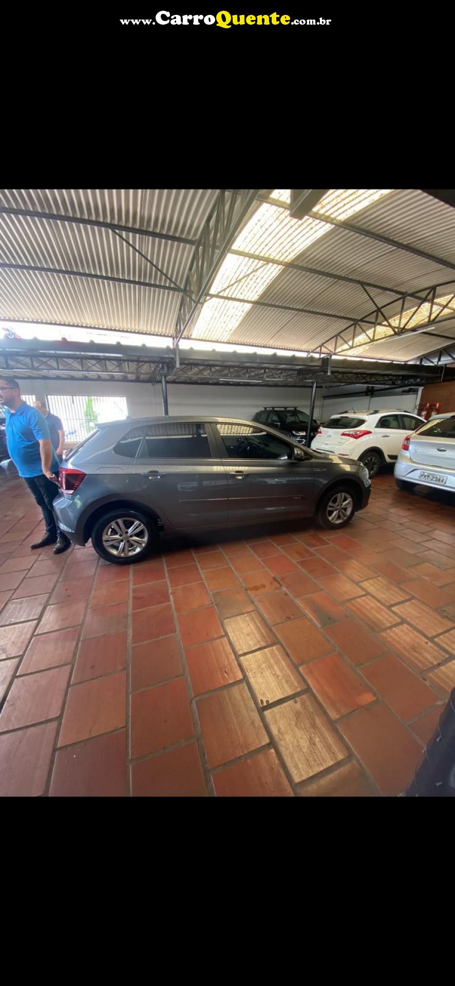 VOLKSWAGEN   POLO COMFORT. 200 TSI 1.0 FLEX 12V AUT.   CINZA 2019 1.0 FLEX - Loja