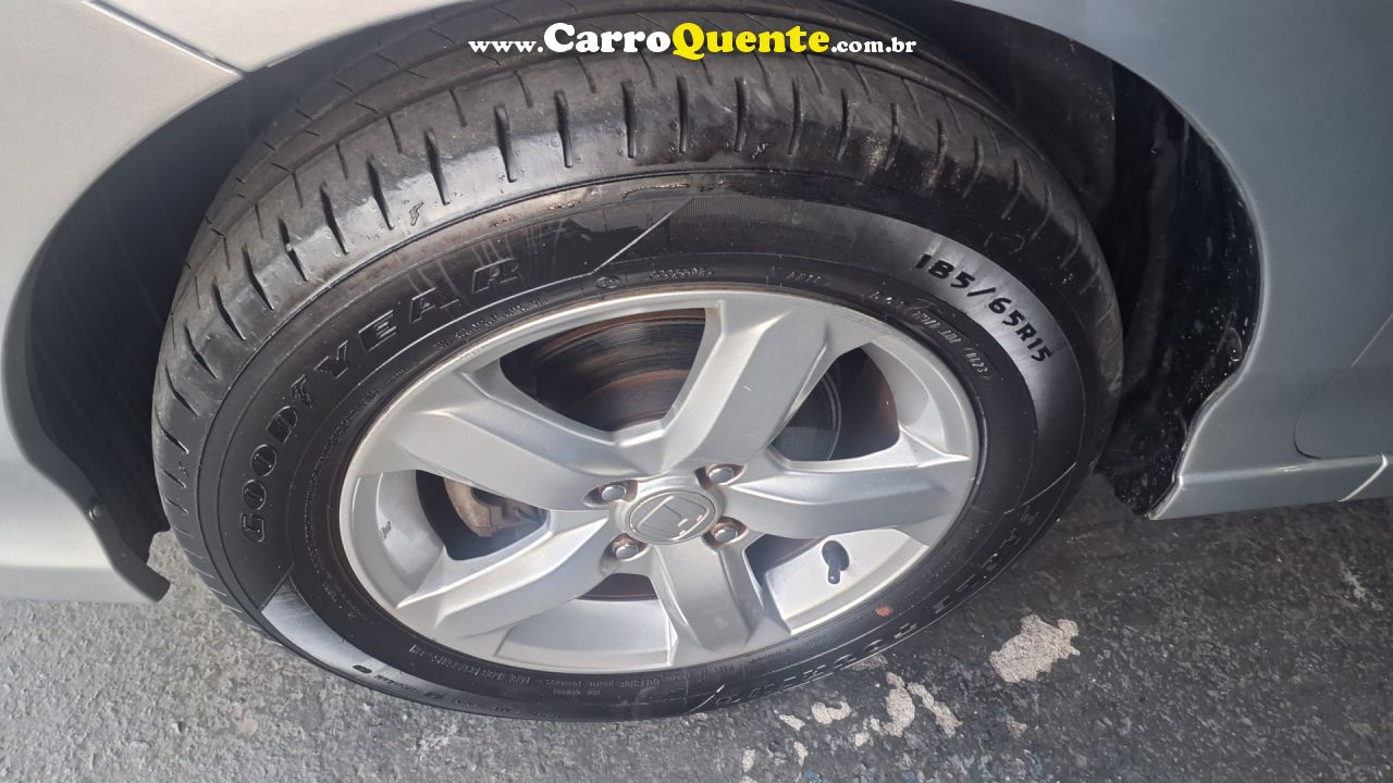 HONDA   CITY SEDAN DX 1.5 FLEX 16V MEC.   PRATA 2012 1.5 FLEX - Loja
