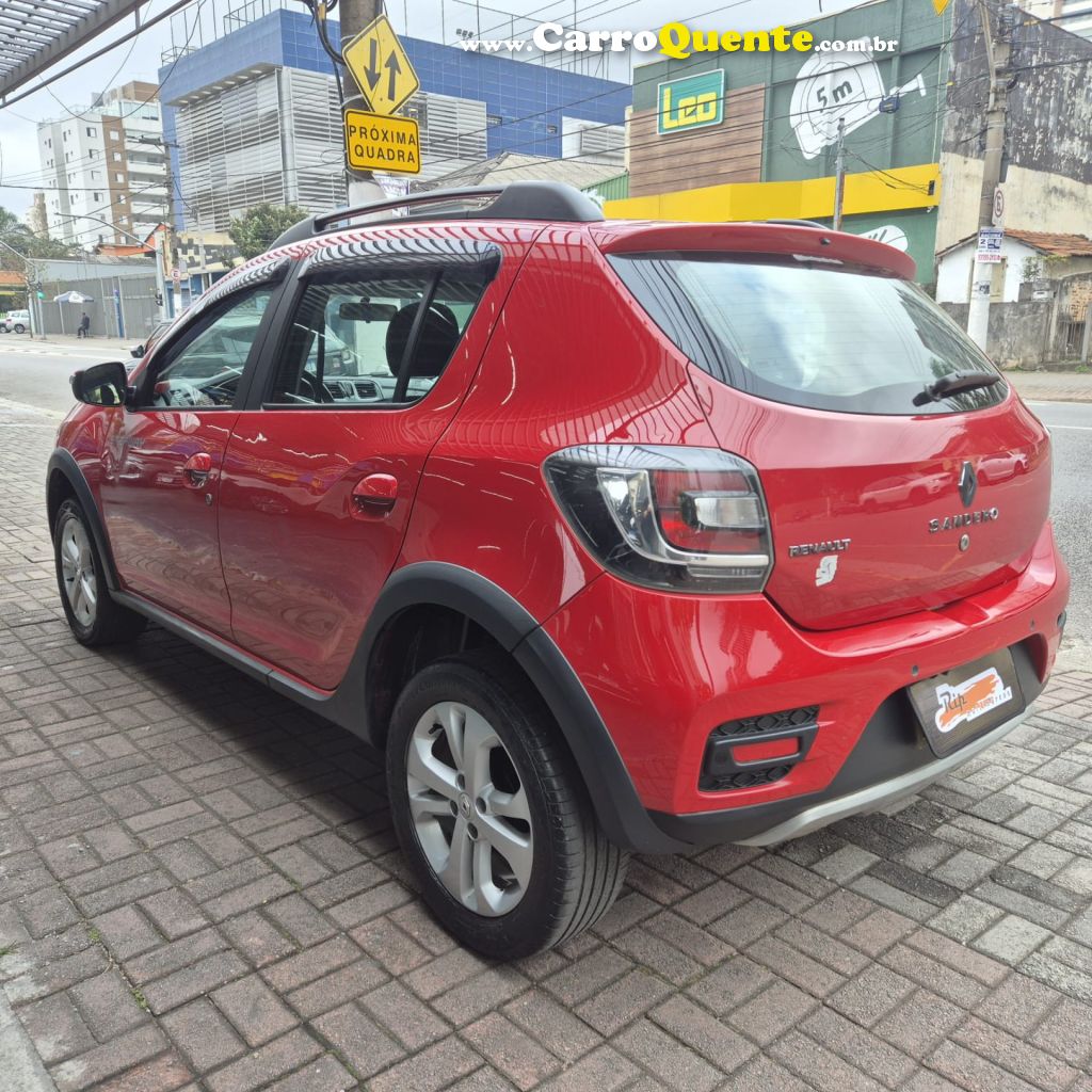 RENAULT   SANDERO STEPWAY HI-POWER 1.6 8V 5P   VERMELHO 2016 1.6 FLEX - Loja