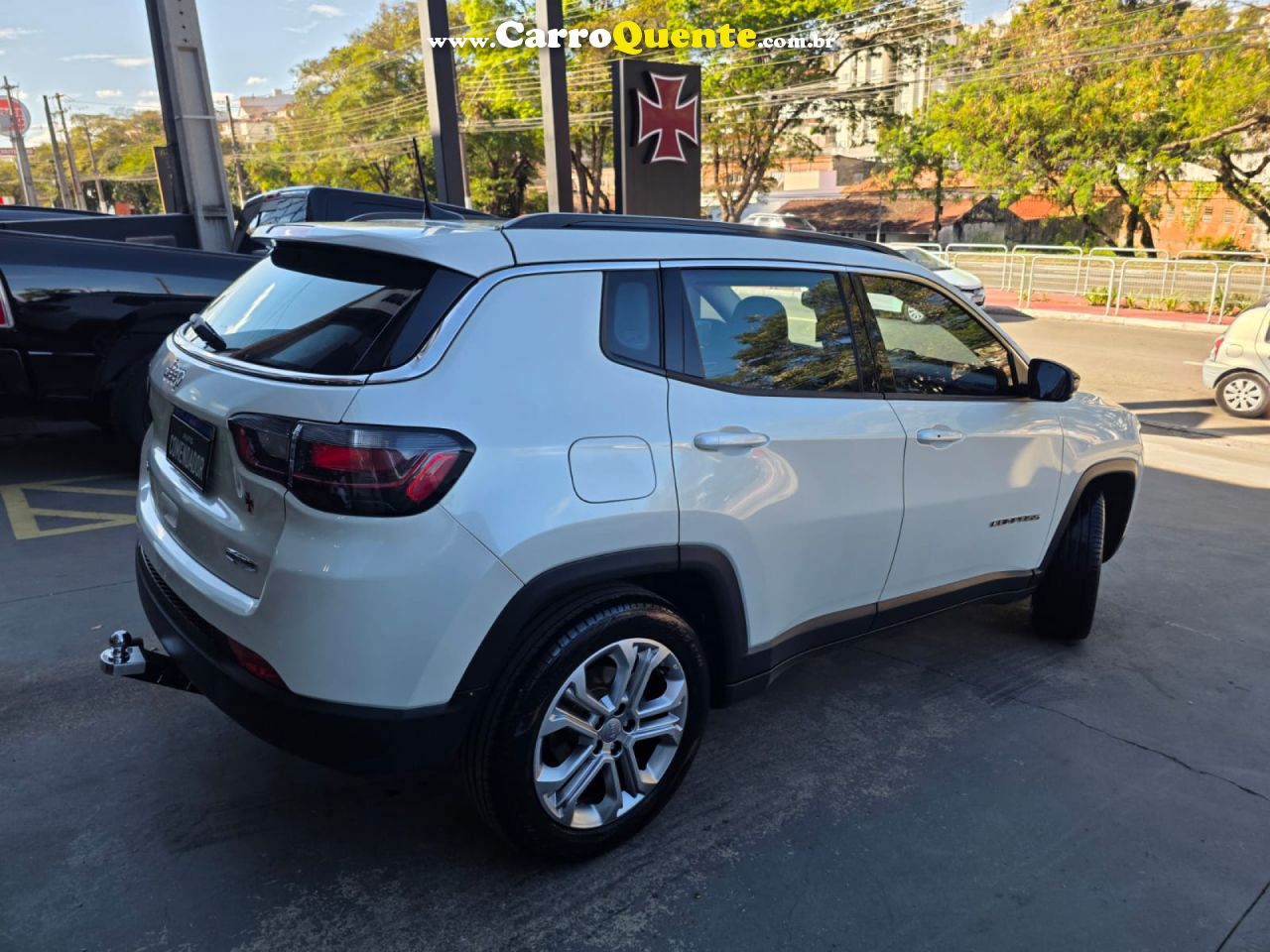JEEP   COMPASS LONG. T270 1.3 TB 4X2 FLEX AUT.   BRANCO 2022 1.3 FLEX - Loja