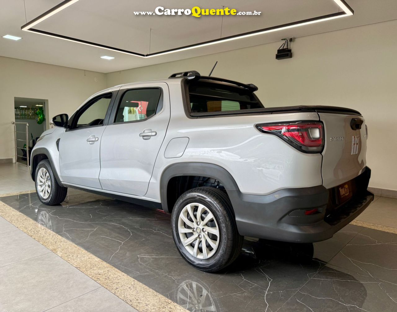 FIAT   STRADA FREEDOM 1.3 FLEX 8V CD   PRATA 2023 1.3 FLEX - Loja