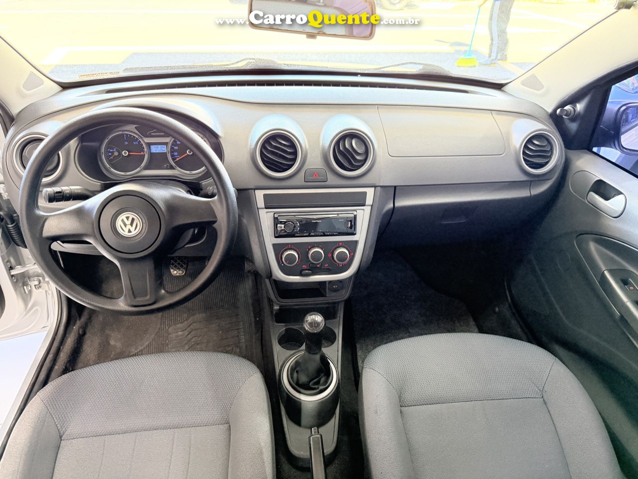 VOLKSWAGEN   GOL CITY (TREND)TITAN 1.0 T. FLEX 8V 4P   PRATA 2010 1.0 FLEX - Loja