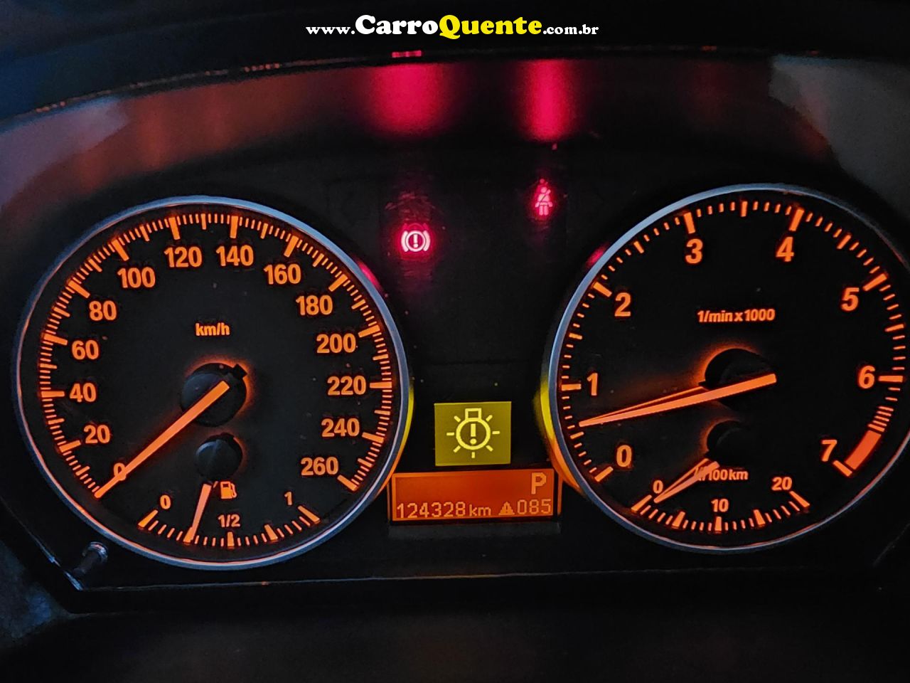 BMW   320IA   PRETO 2011 2.0 GASOLINA - Loja
