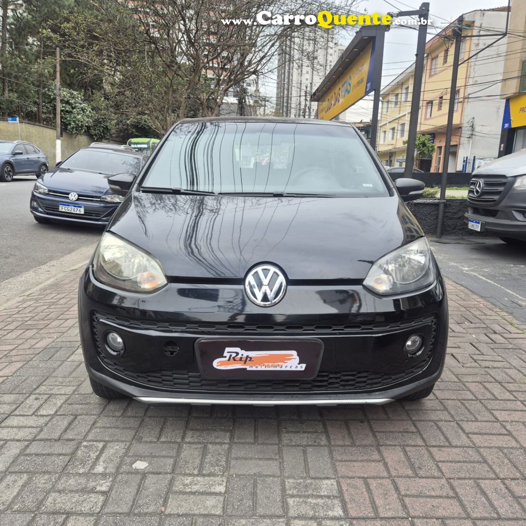 VOLKSWAGEN   UP! TRACK 1.0 TOTAL FLEX 12V 5P   PRETO 2017 1.0 FLEX - Loja