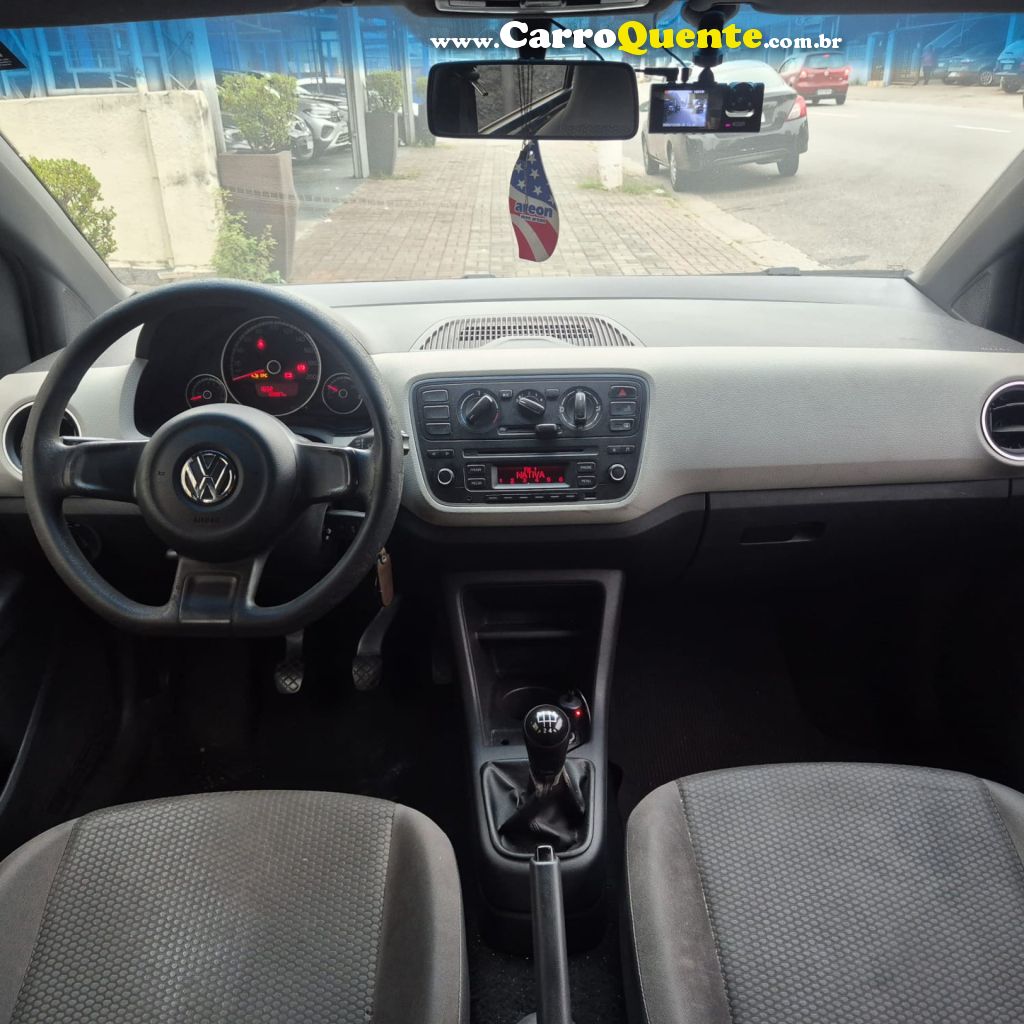 VOLKSWAGEN   UP! TRACK 1.0 TOTAL FLEX 12V 5P   PRETO 2017 1.0 FLEX - Loja