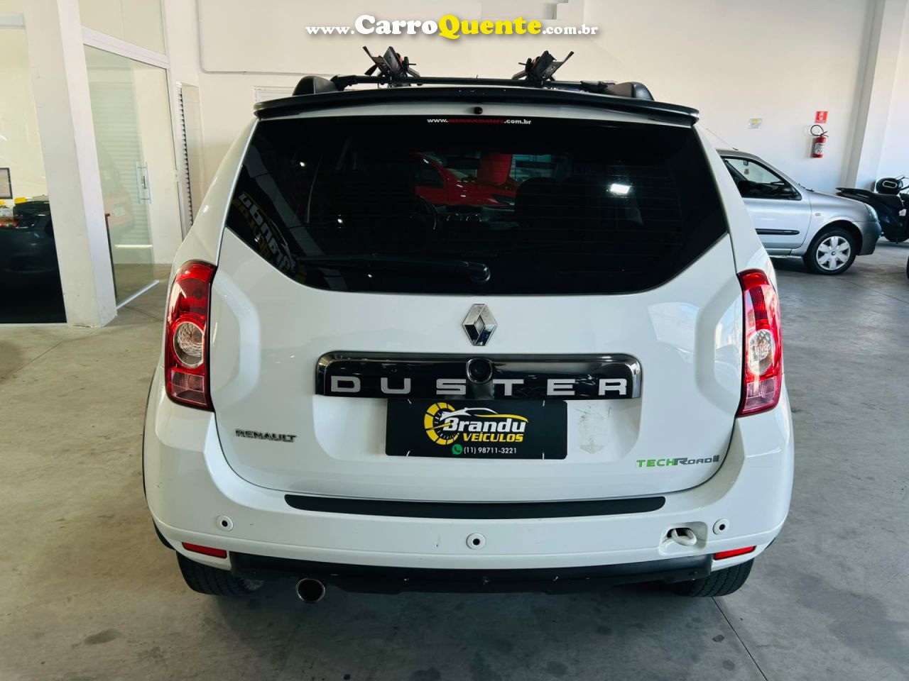 RENAULT   DUSTER DYNAMIQUE 2.0 FLEX 16V AUT.   BRANCO 2015 2.0 FLEX - Loja