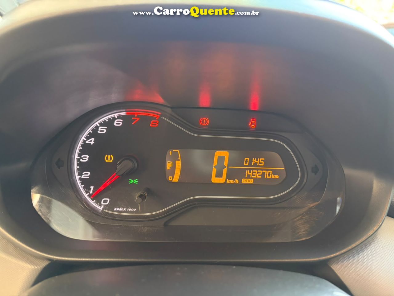 CHEVROLET   ONIX HATCH JOY 1.0 8V FLEX 5P MEC.   BRANCO 2019 1.0 FLEX - Loja