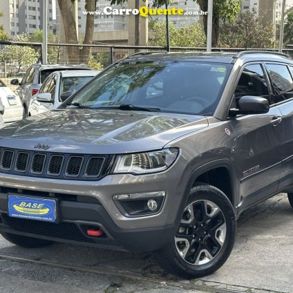 JEEP   COMPASS TRAILHAWK 2.0 4X4 DIES. 16V AUT.   CINZA 2017 2.0 TD DIESEL