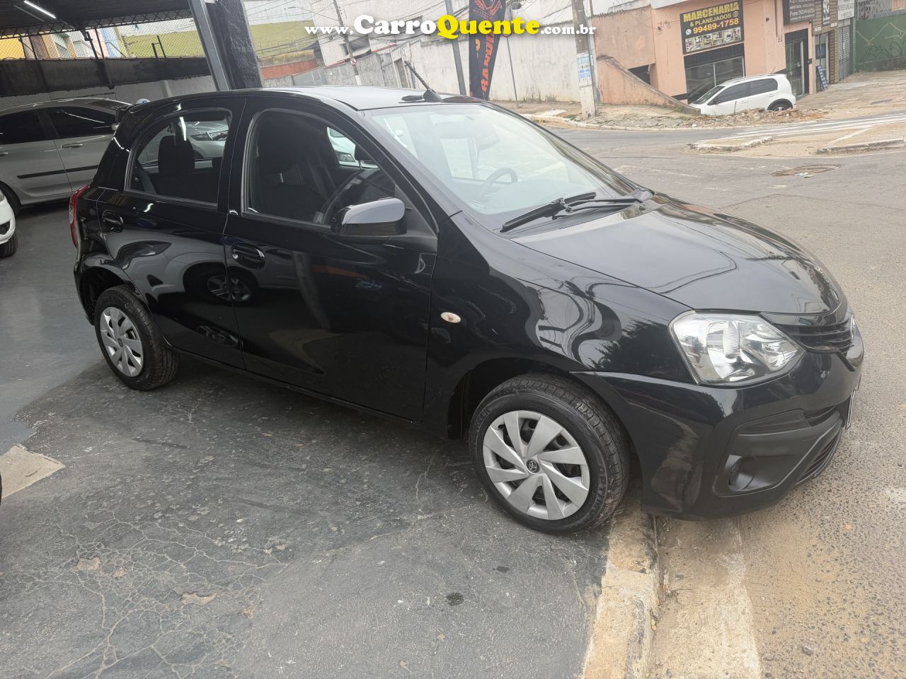 TOYOTA   ETIOS X 1.3 FLEX 16V 5P MEC.   PRETO 2018 1.3 FLEX - Loja