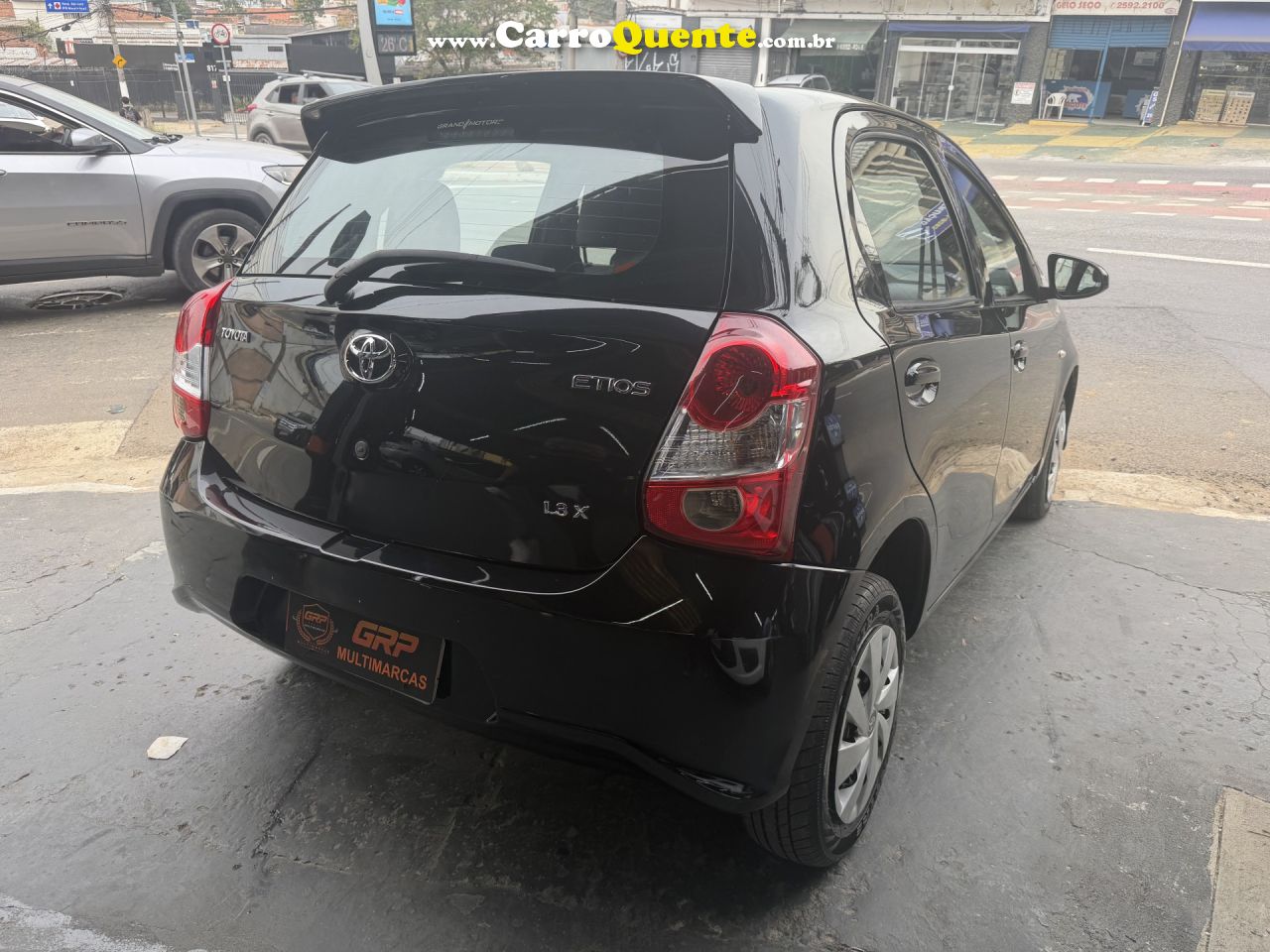 TOYOTA   ETIOS X 1.3 FLEX 16V 5P MEC.   PRETO 2018 1.3 FLEX - Loja