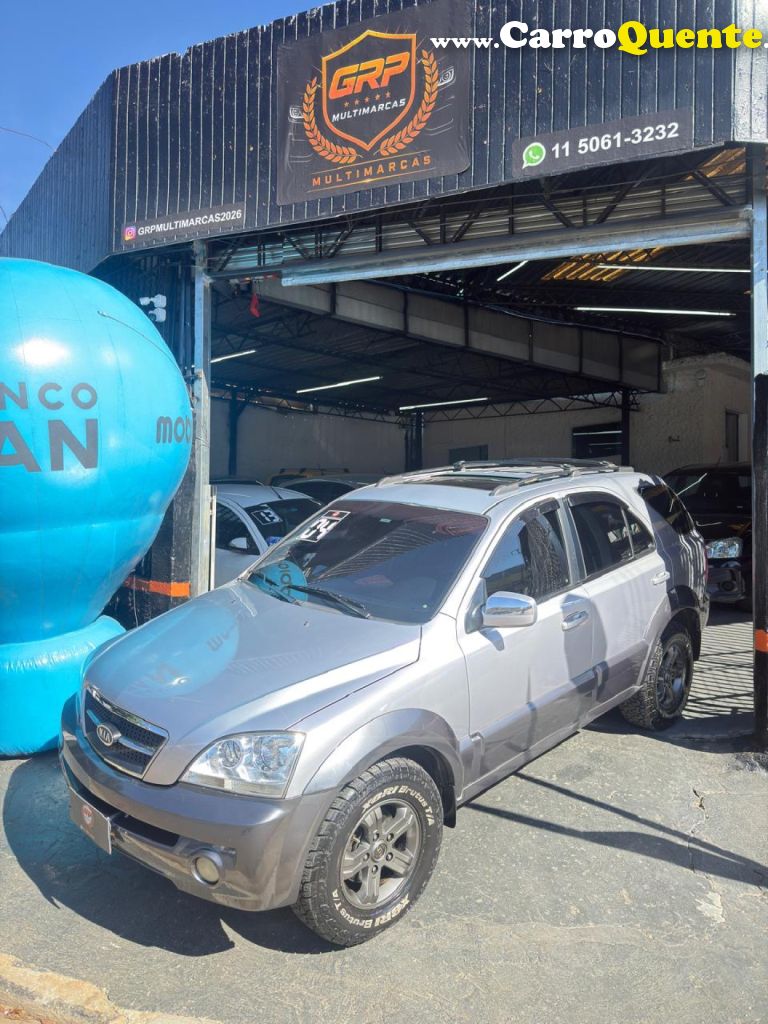 KIA   SORENTO EX 3.5 V6 24V 197CV 4X4 AUT.   PRATA 2004 3.5 GASOLINA - Loja