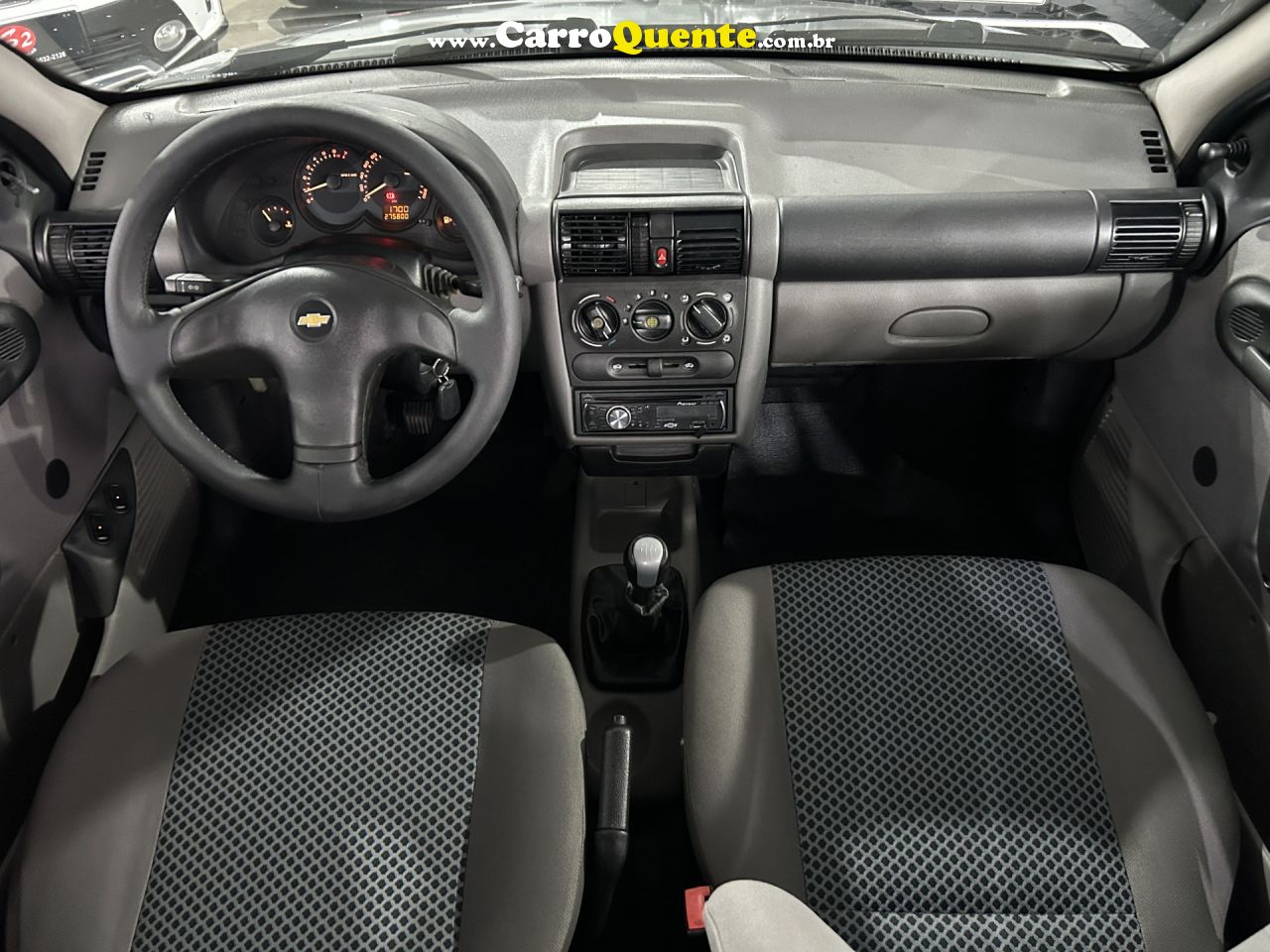 CHEVROLET   CLASSIC LIFELS 1.0 VHC FLEXP. 4P   CINZA 2011 1.0 FLEX - Loja