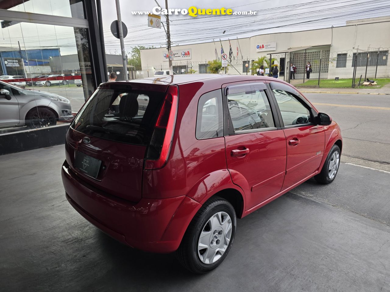 FORD   FIESTA 1.6 8V FLEXCLASS 1.6 8V FLEX 5P   VERMELHO 2012 1.6 FLEX - Loja