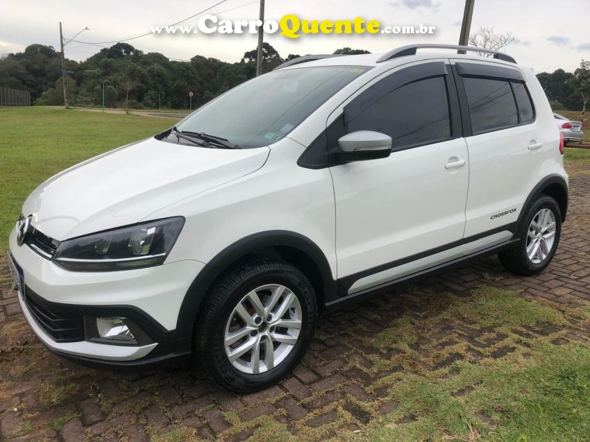 Volkswagen CROSSFOX 1.6 MSI FLEX 16V 4P AUTOMATIZADO - Loja
