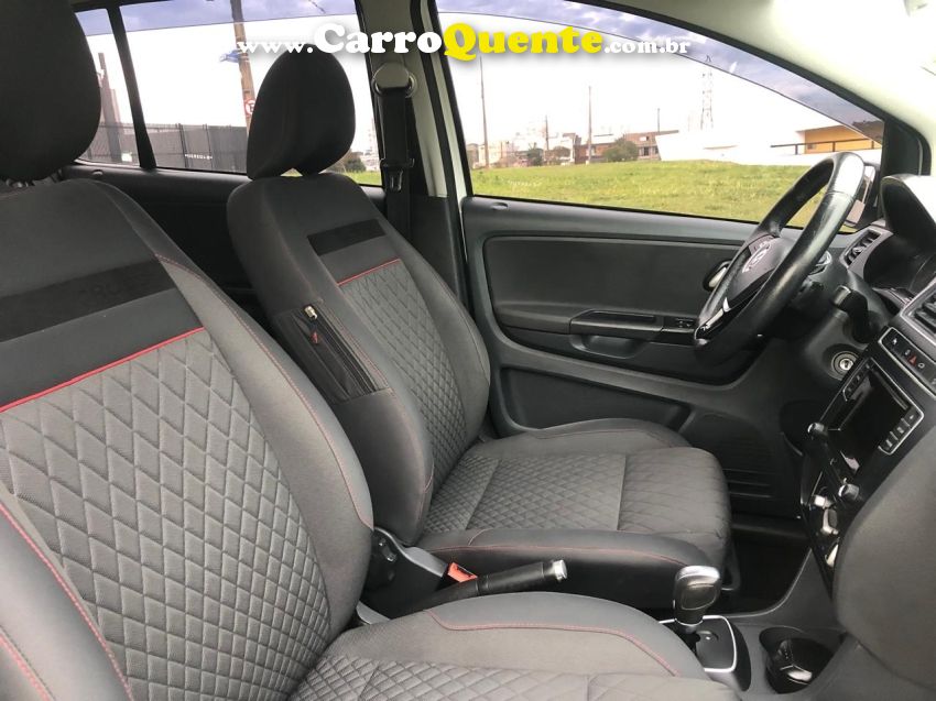 Volkswagen CROSSFOX 1.6 MSI FLEX 16V 4P AUTOMATIZADO - Loja