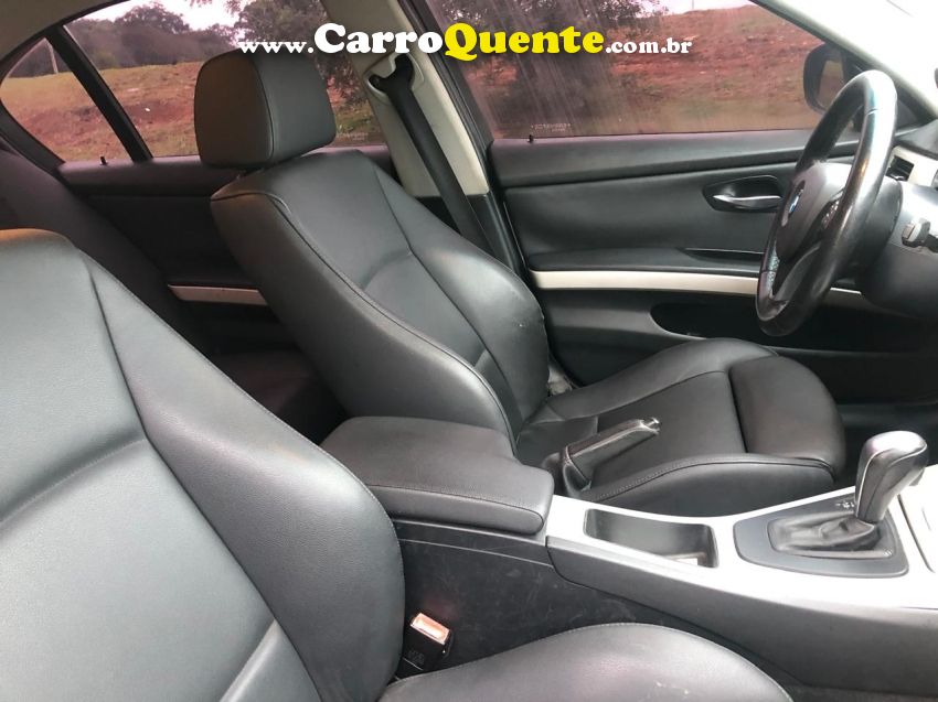BMW 320i 2.0 16V GASOLINA 4P AUTOMÁTICO - Loja
