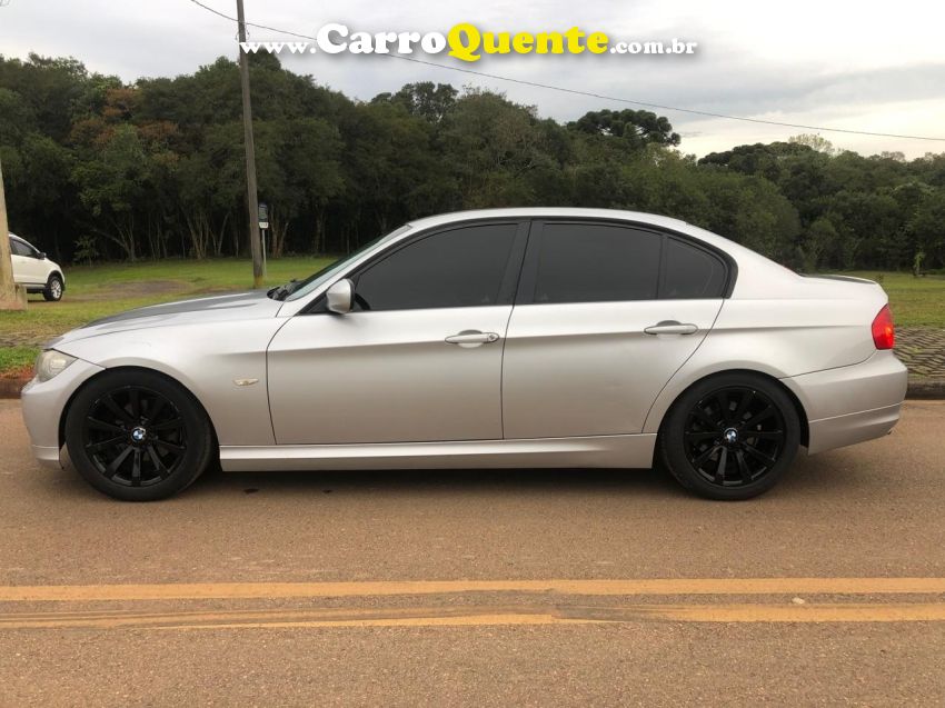 BMW 320i 2.0 16V GASOLINA 4P AUTOMÁTICO - Loja