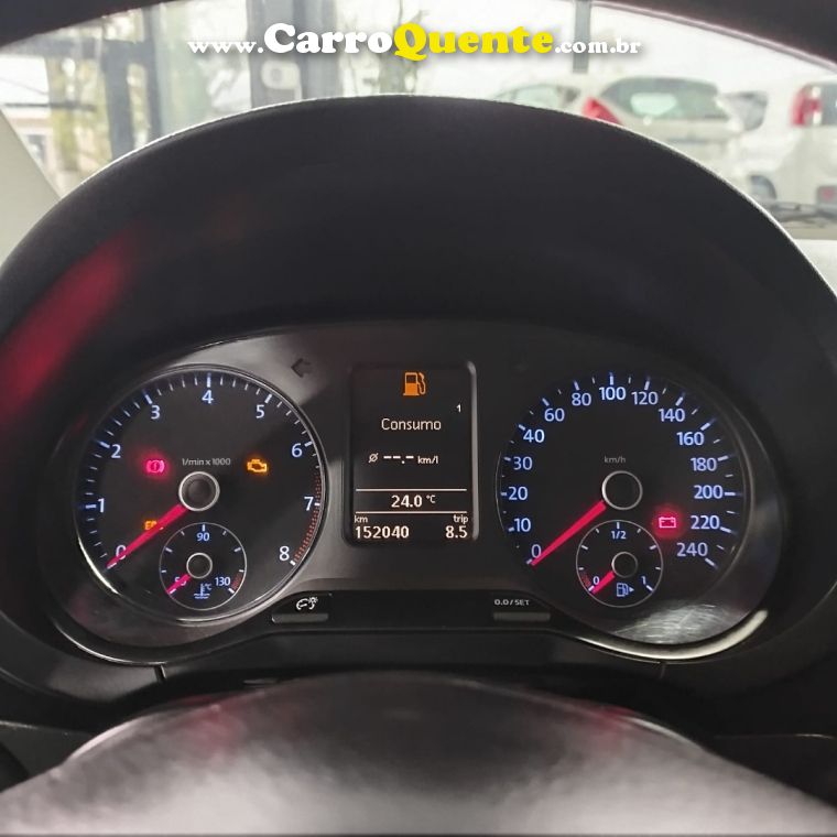 Volkswagen FOX 1.6 MI 8V FLEX 4P MANUAL - Loja