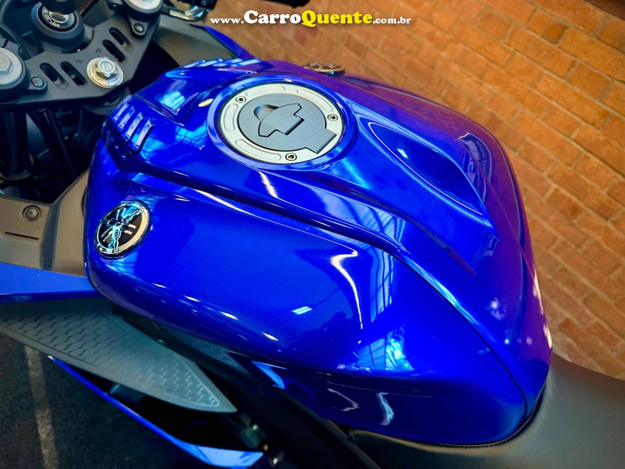 YAMAHA YZF R15 2026 - Loja