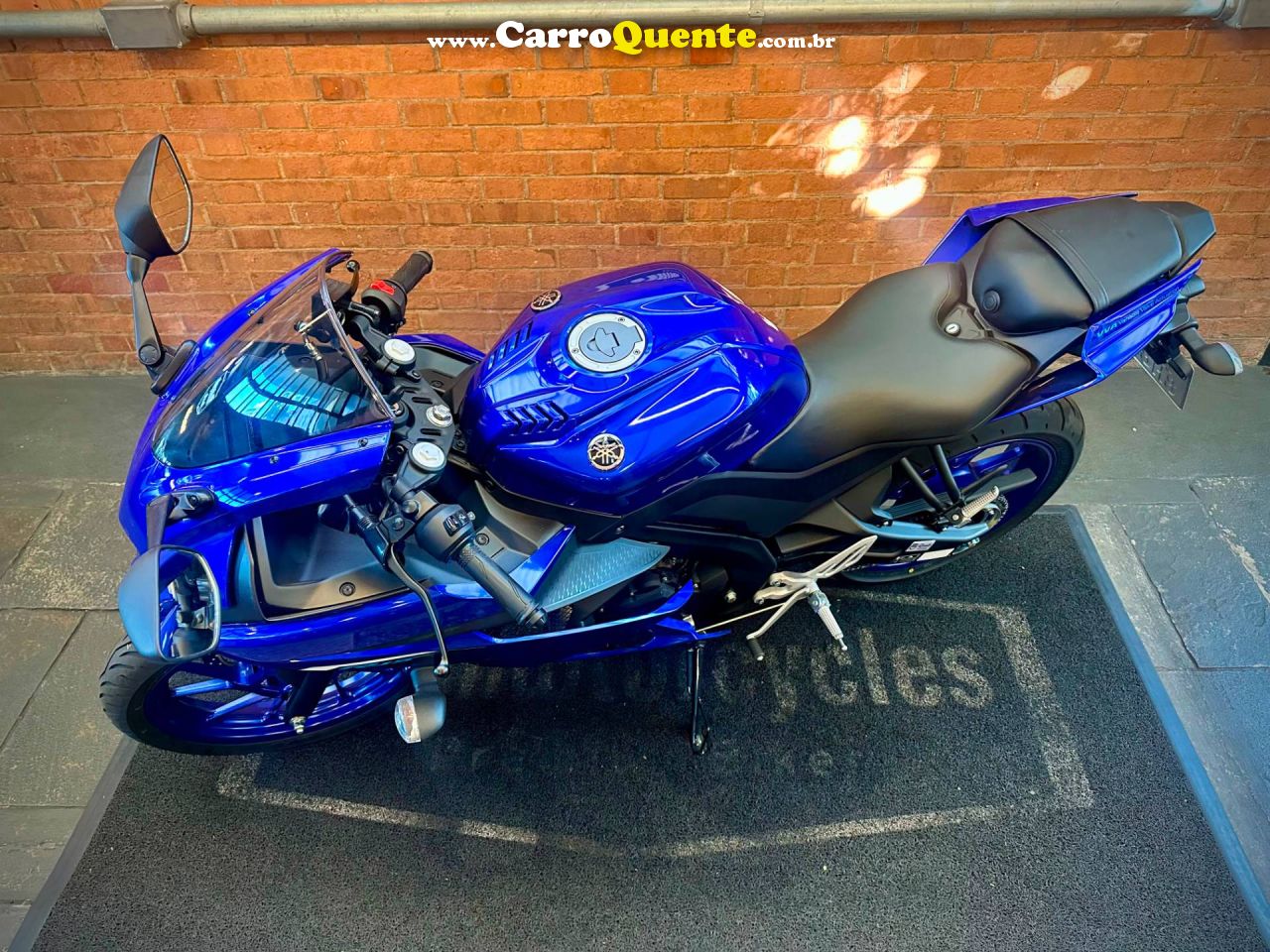 YAMAHA YZF R15 2026 - Loja
